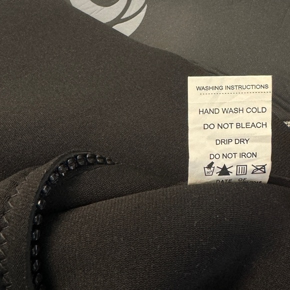Overton’s Women’s Black & Gray Wet Suit  Size 10 - Picture 5 of 9